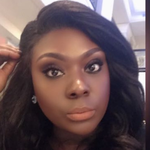 Meet your Posher, Inmaculada - Picture 1 of 1